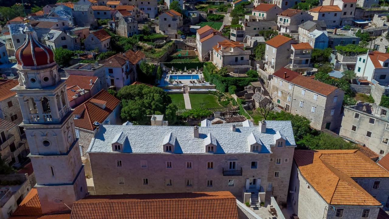 Puteus Palace Heritage Hotel Pucisca Exterior foto
